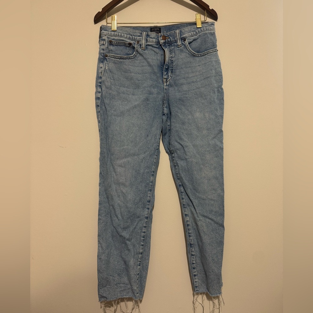 J. Crew High-Rise Light Wash Essential Straight Jeans size 29 Raw Hem 25 inseam